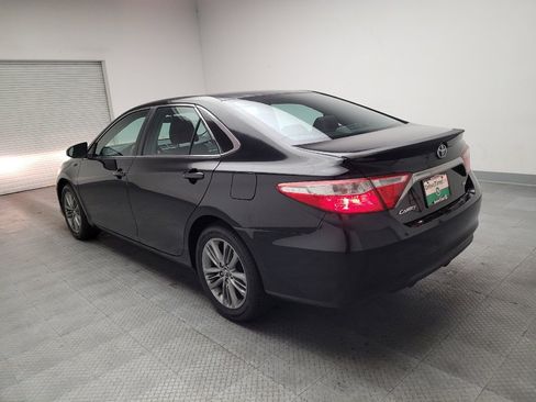 Used 2017 Toyota Camry SE FWD image 3