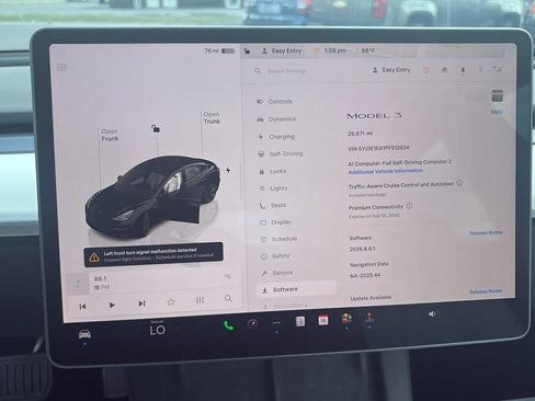 Used 2023 Tesla Model 3 Standard Range RWD image 21