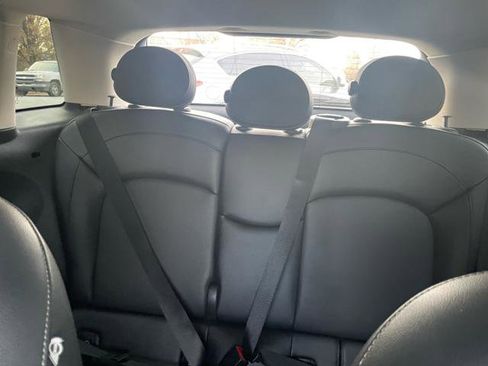 Used 2015 MINI Cooper 4-Door Hardtop image 23