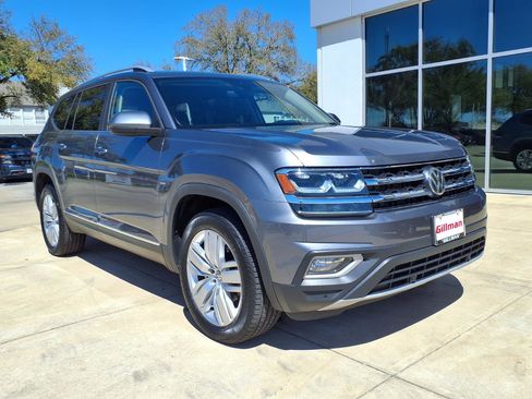 Used 2019 Volkswagen Atlas SEL image 2