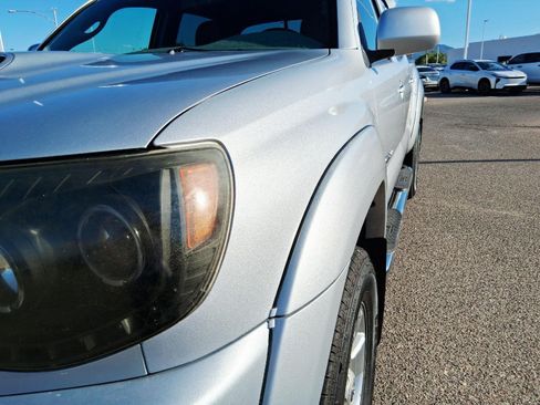 Used 2010 Toyota Tacoma PreRunner RWD image 11