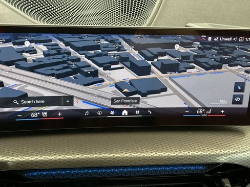 Used 2025 BMW i4 eDrive40 w/ Premium Package image 18