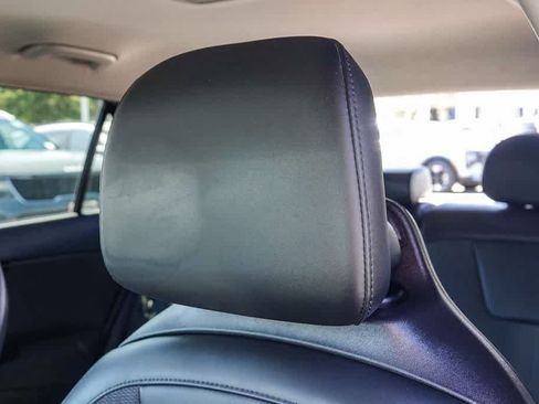 Certified 2024 Kia Niro Wind FWD image 24