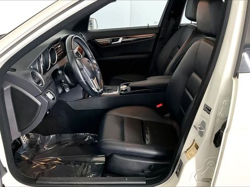 Used 2012 Mercedes-Benz C 300 4MATIC Sedan image 9