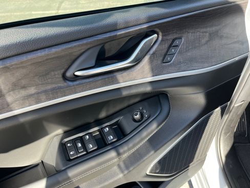 New 2026 Jeep Grand Cherokee L Limited image 14