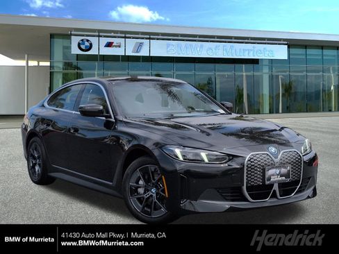 Used 2025 BMW i4 eDrive40 w/ Parking Assistance Package RWD image 1