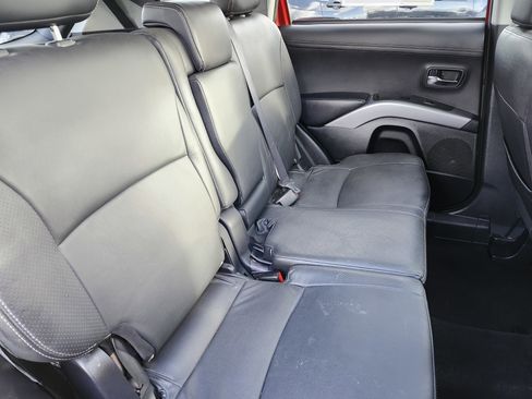 Used 2012 Mitsubishi Outlander GT FWD image 19