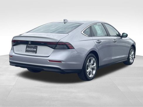 Used 2024 Honda Accord LX image 7