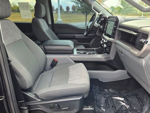 Used 2023 Ford F150 XLT w/ Equipment Group 302A High image 6