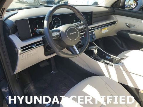 Certified 2025 Hyundai Tucson SEL image 8