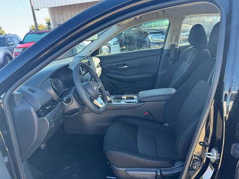 Used 2024 Nissan Sentra SV w/ All-Weather Package image 11