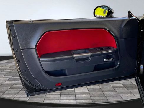 Used 2014 Dodge Challenger R/T Plus RWD image 16