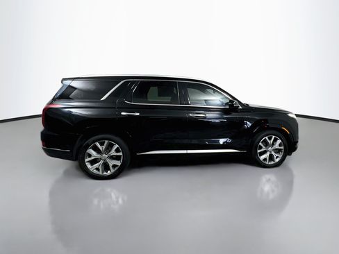 Used 2021 Hyundai Palisade Limited FWD image 3