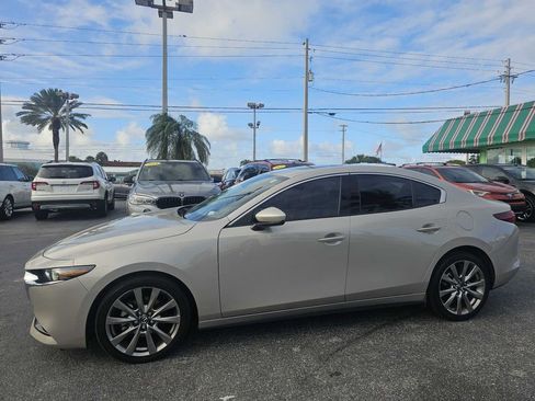 Used 2023 MAZDA MAZDA3 s image 3