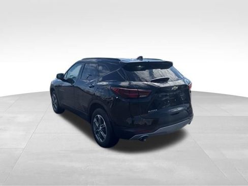 Certified 2023 Chevrolet Blazer LT image 2