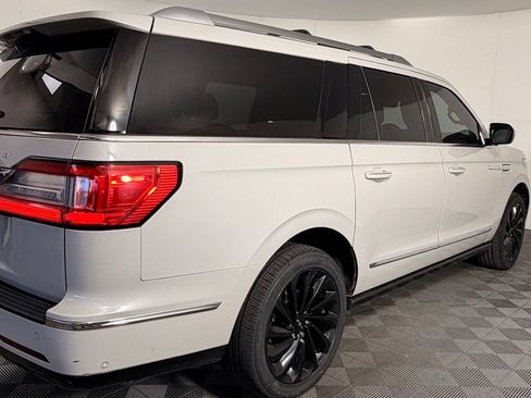 Used 2021 Lincoln Navigator L Reserve AWD/4WD image 8