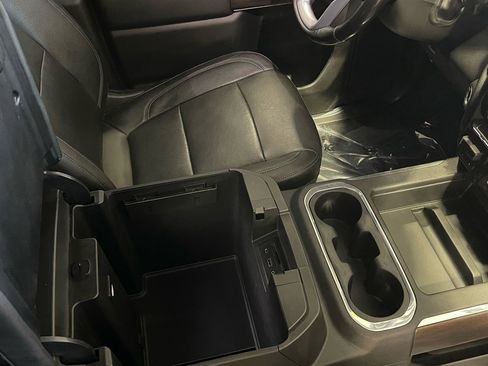 Used 2019 GMC Sierra 1500 SLT w/ SLT Premium Package image 43