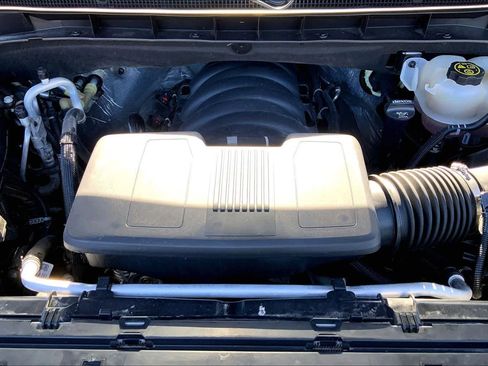 Used 2023 GMC Yukon SLT image 33