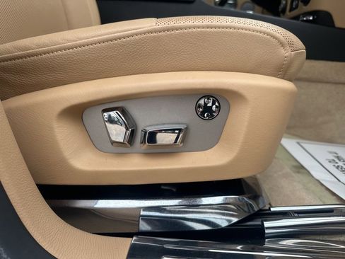 Used 2014 Rolls-Royce Ghost RWD image 26