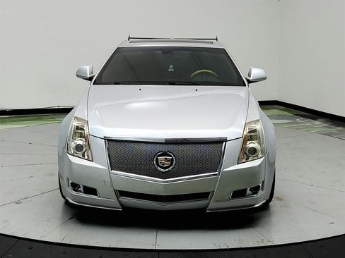Used 2014 Cadillac CTS Premium RWD image 2