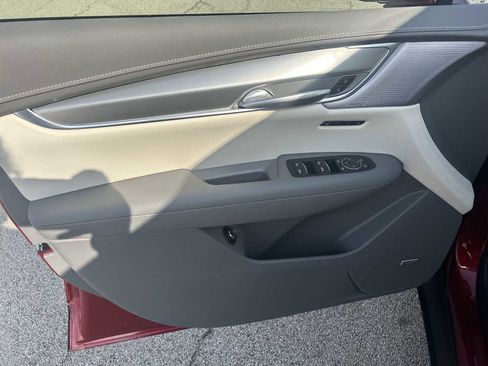 New 2025 Cadillac XT5 Premium Luxury w/ Technology Package AWD/4WD image 16