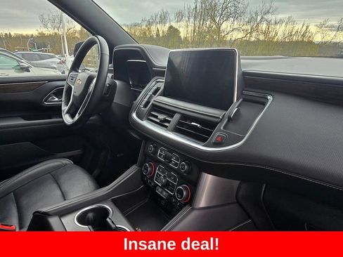 Used 2024 Chevrolet Tahoe Premier AWD/4WD image 11