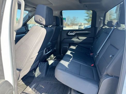 Used 2024 GMC Sierra 1500 Elevation image 26