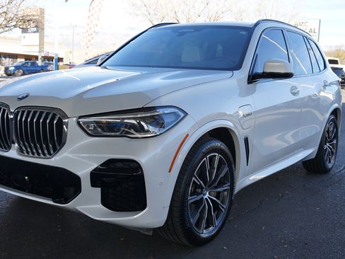 Used 2023 BMW X5 xDrive45e w/ Executive Package image 7