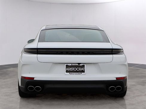 New 2026 Porsche Panamera image 7