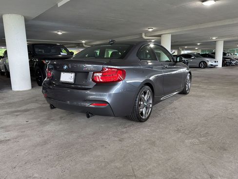 Used 2016 BMW M235i Coupe RWD image 8