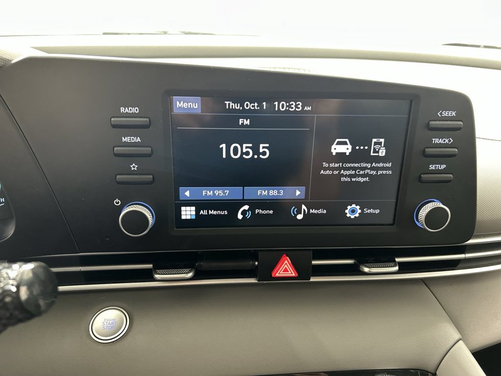 Used 2025 Hyundai Elantra Sport FWD image 14