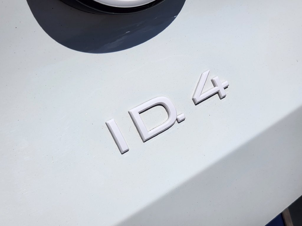 Certified 2024 Volkswagen ID.4 Pro AWD/4WD image 8