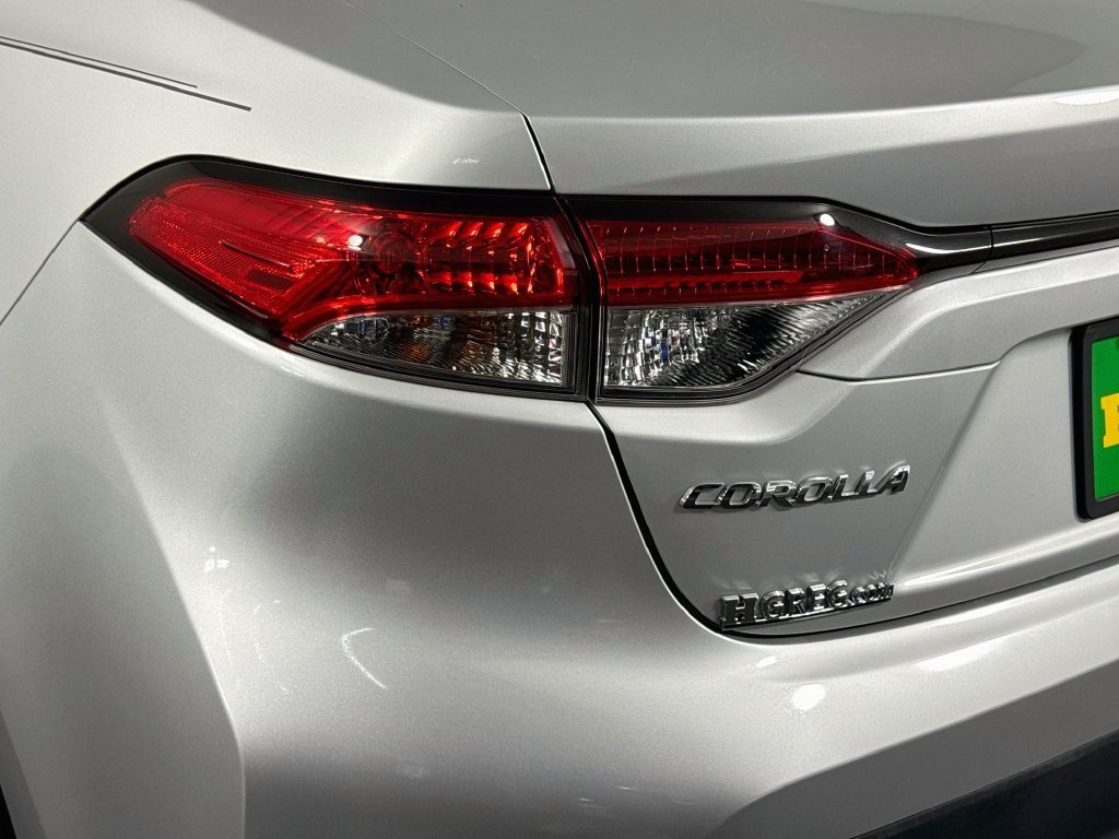 Used 2023 Toyota Corolla LE FWD image 34