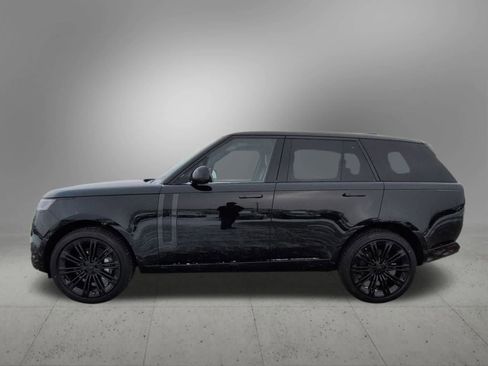 New 2026 Land Rover Range Rover SE image 3
