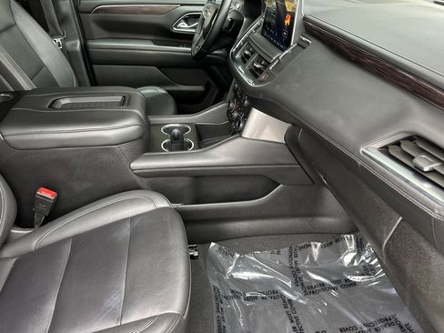 Used 2024 Chevrolet Tahoe LT image 17