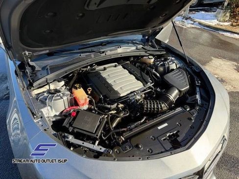 Used 2021 Chevrolet Camaro LT image 24