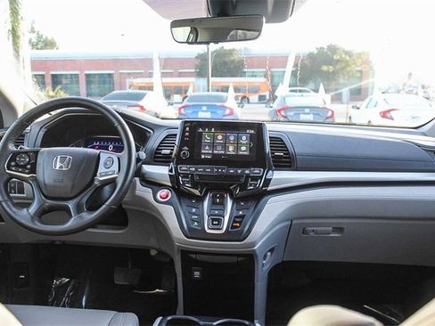 Used 2020 Honda Odyssey EX-L image 17