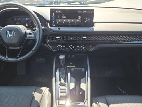 Used 2025 Honda Accord EX-L image 19