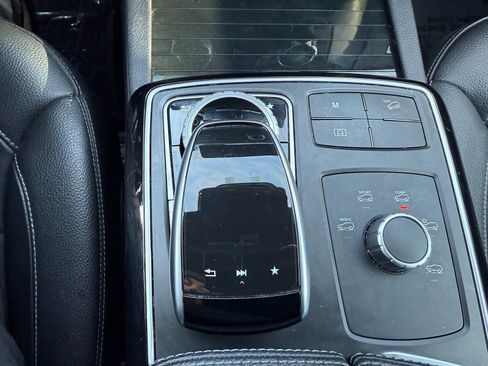 Used 2018 Mercedes-Benz GLE 350 4MATIC image 28