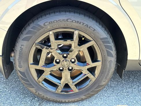 New 2026 Kia Carnival SX Prestige image 16