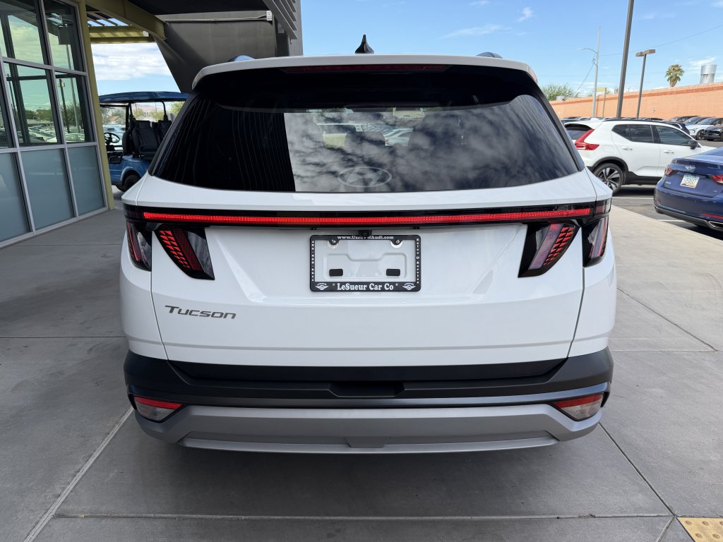 Used 2026 Hyundai Tucson SEL FWD image 13