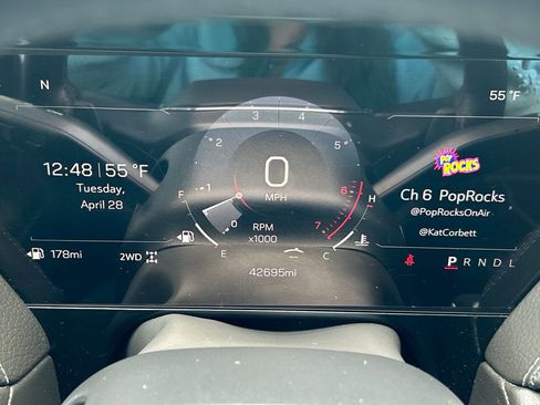 Used 2025 GMC Yukon Denali w/ Sun & Power Step Package AWD/4WD image 20