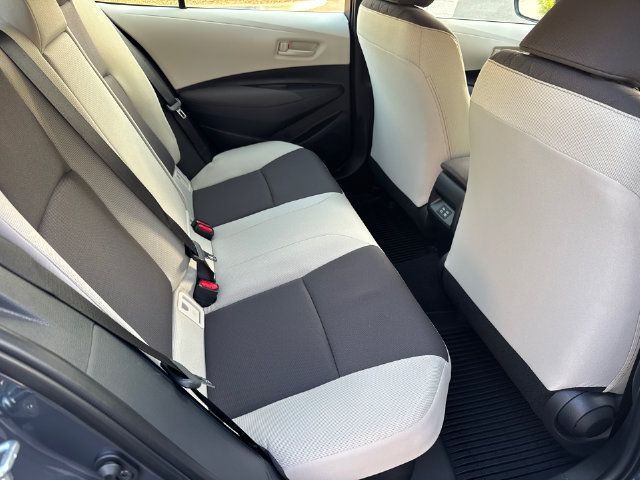 Certified 2026 Toyota Corolla LE w/ LE Premium Package FWD image 18