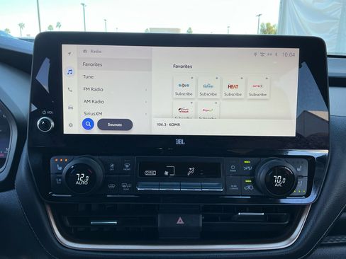 Used 2024 Toyota Grand Highlander AWD Hybrid image 28