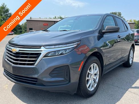 Used 2022 Chevrolet Equinox LS FWD image 4