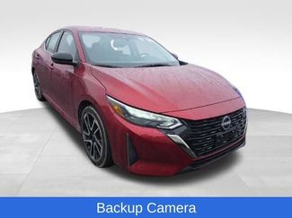 Used 2025 Nissan Sentra SR video 3