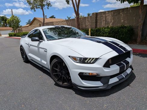 Used 2020 Ford Mustang Shelby GT350 w/ Technology Package RWD image 2