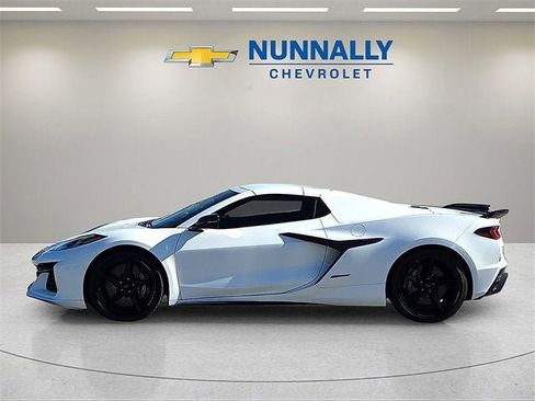 Used 2025 Chevrolet Corvette E-Ray image 2