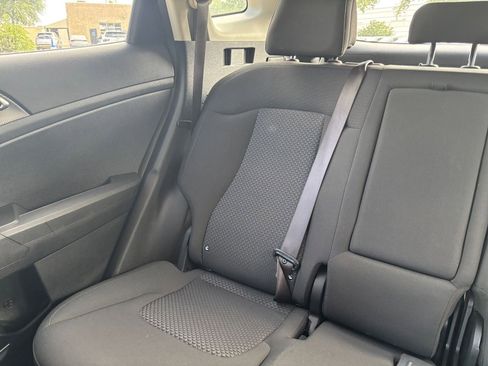 Used 2025 Jeep Compass Trailhawk AWD/4WD image 39