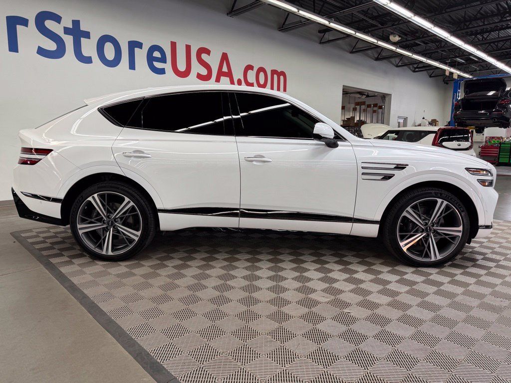 Used 2025 Genesis GV80 3.5T e-SC AWD/4WD image 8